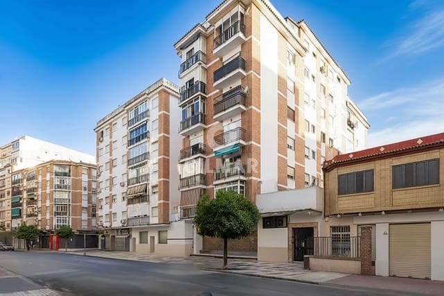 3 soveværelse Lejlighed til salg i Parque Victoria Eugenia, Málaga by - € 330.000 (Ref: 9994570)