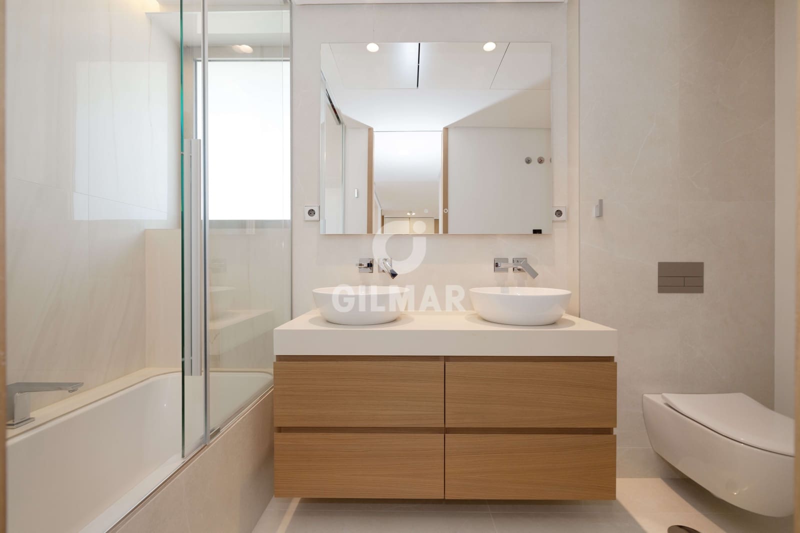 2 chambre Appartement à vendre à Malaga ville avec piscine garage - 1 700 000 € (Ref: 9994572)