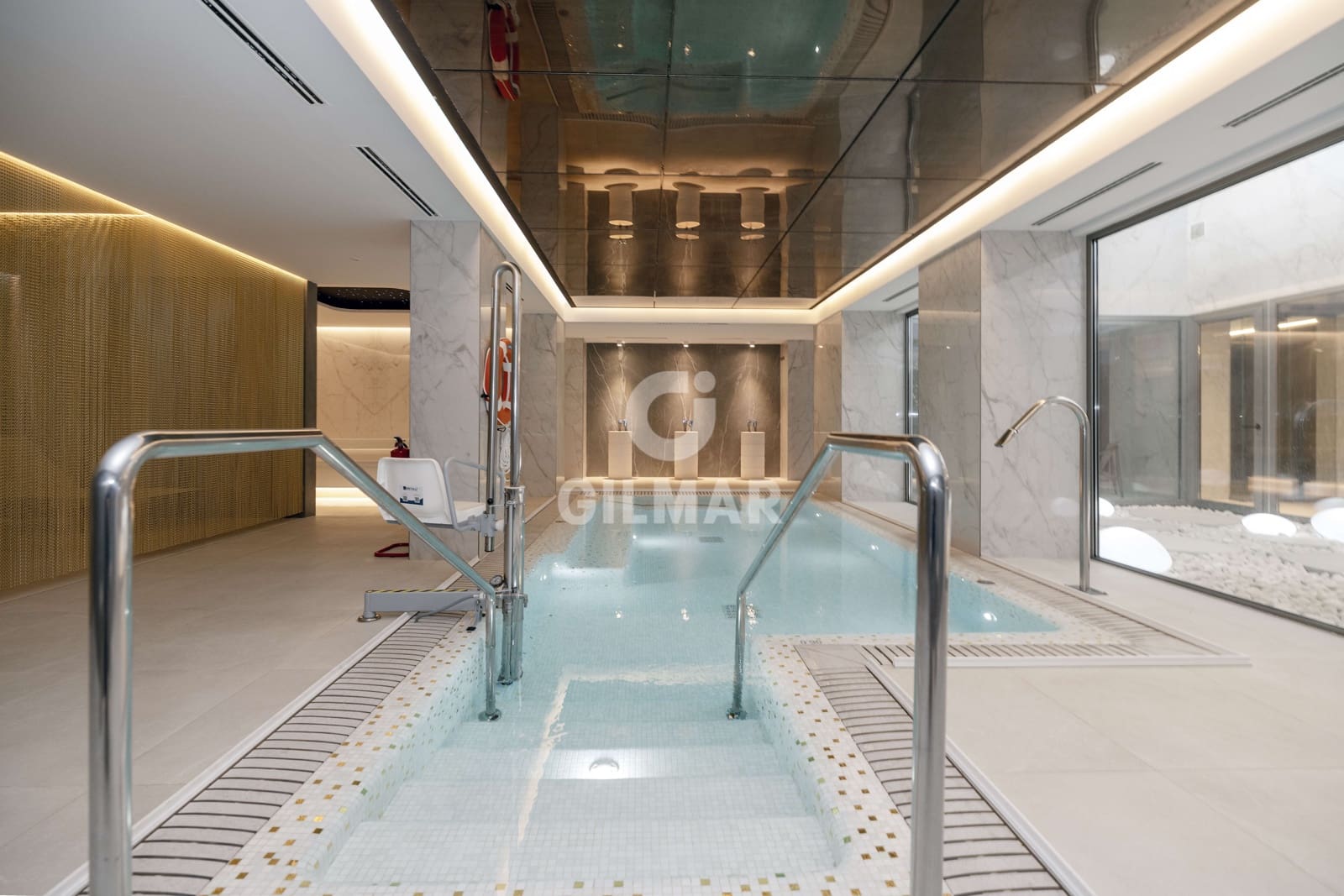 2 chambre Appartement à vendre à Malaga ville avec piscine garage - 1 700 000 € (Ref: 9994572)
