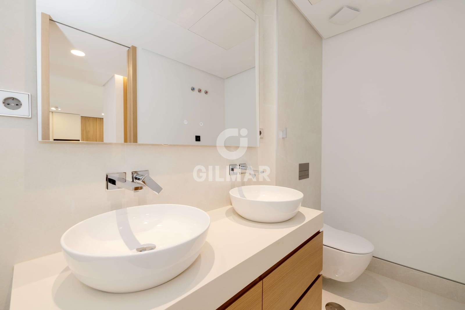 2 chambre Appartement à vendre à Malaga ville avec piscine garage - 1 700 000 € (Ref: 9994572)