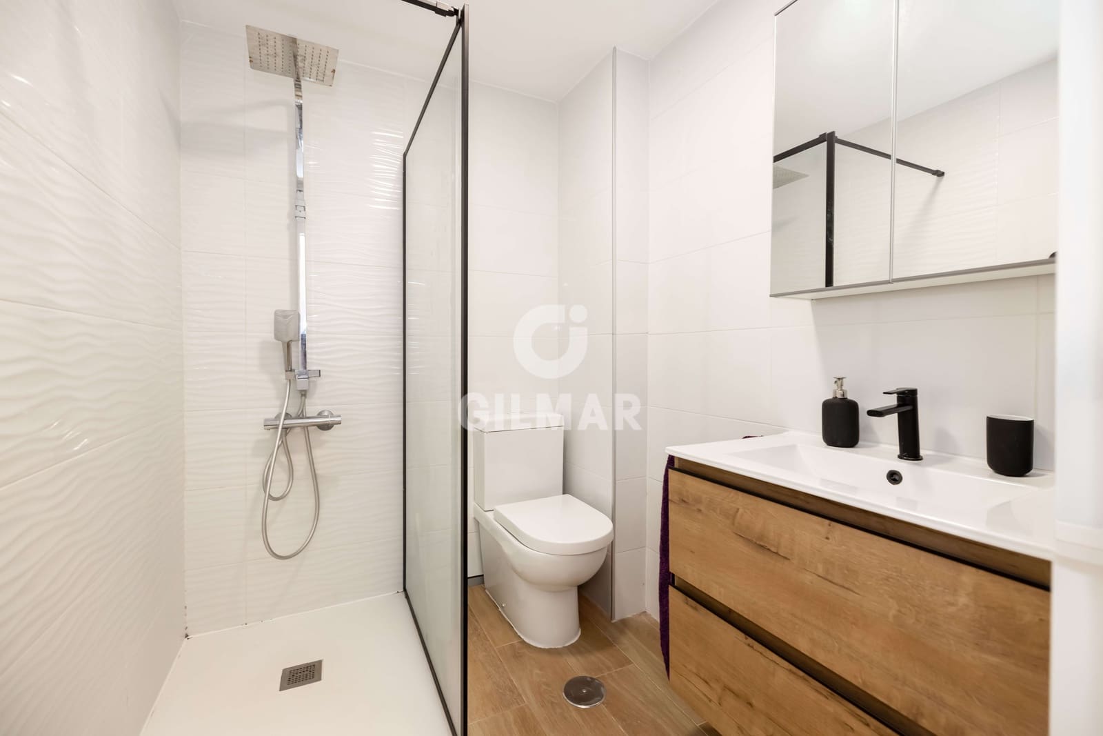 Pareado de 3 habitaciones en Málaga ciudad en venta con piscina - 880.000 € (Ref: 9996228)