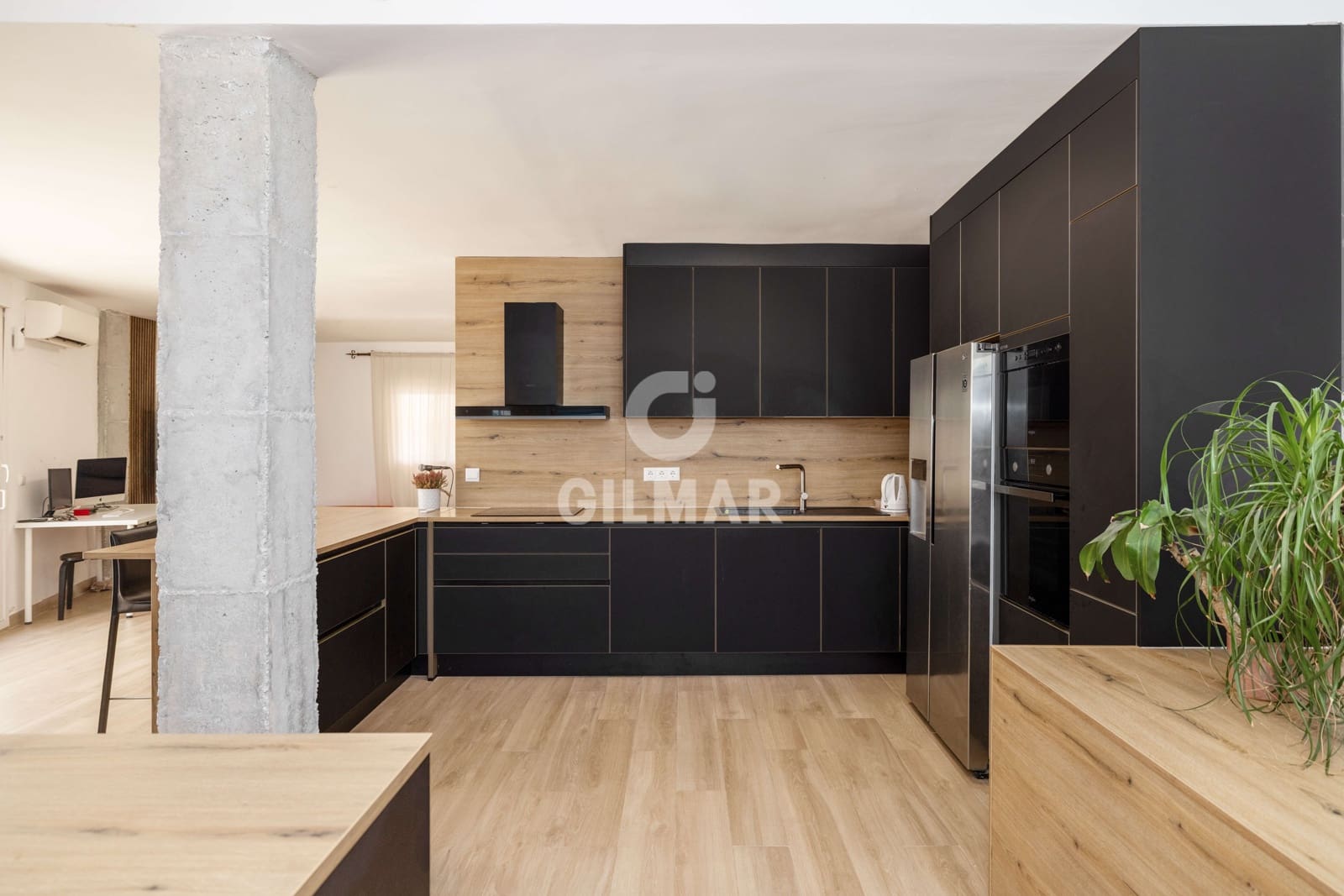 Pareado de 3 habitaciones en Málaga ciudad en venta con piscina - 880.000 € (Ref: 9996228)