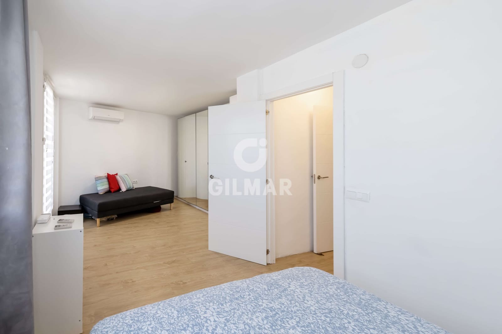 Pareado de 3 habitaciones en Málaga ciudad en venta con piscina - 880.000 € (Ref: 9996228)