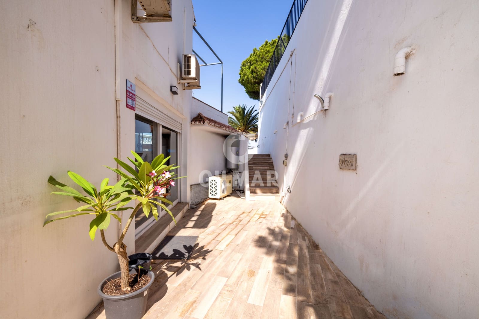 Pareado de 3 habitaciones en Málaga ciudad en venta con piscina - 880.000 € (Ref: 9996228)