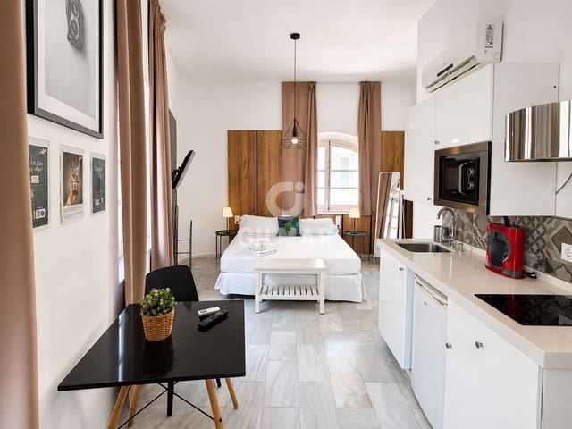 Hotel en Centro Histórico, Cádiz ciudad en venta - 3.900.000 € (Ref: 9996379)