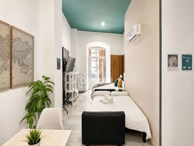 Hotel en Centro Histórico, Cádiz ciudad en venta - 3.900.000 € (Ref: 9996379)