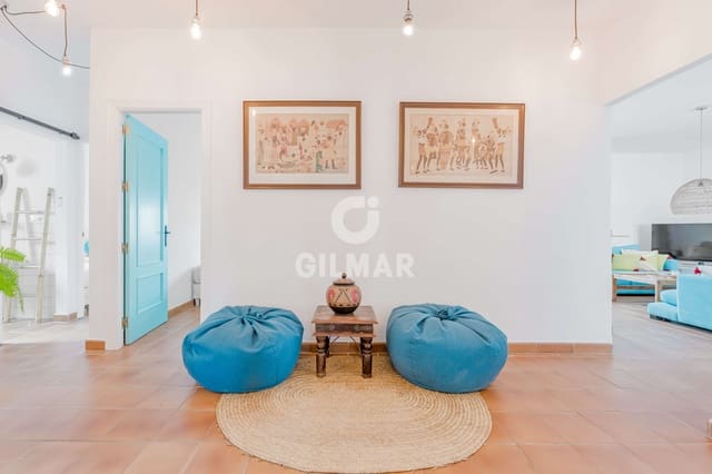 Chalet de 4 habitaciones en Zahora, Barbate en venta con piscina - 670.000 € (Ref: 9997876)