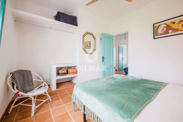 Chalet de 4 habitaciones en Zahora, Barbate en venta con piscina - 670.000 € (Ref: 9997876)