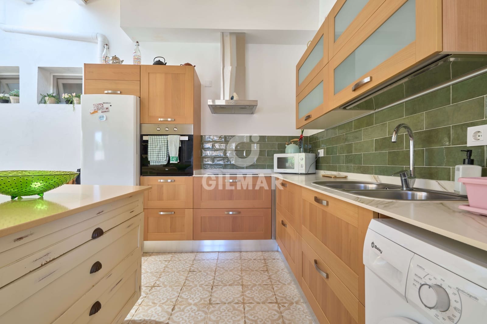7 bedroom Villa for sale in Chiclana de la Frontera with pool - € 790,000 (Ref: 9997877)