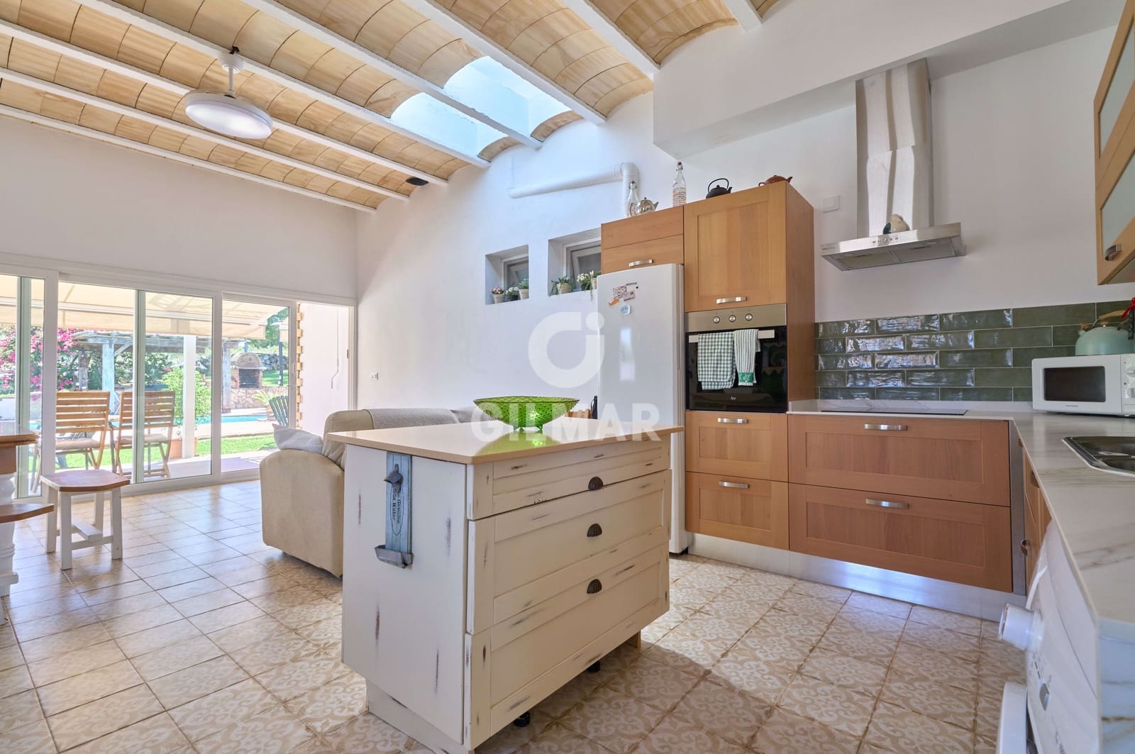 7 bedroom Villa for sale in Chiclana de la Frontera with pool - € 790,000 (Ref: 9997877)
