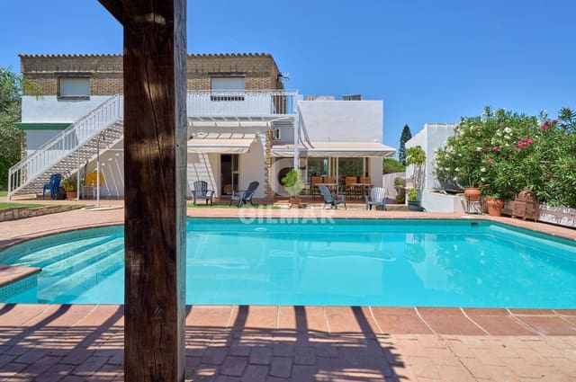 7 slaapkamer Villa te koop in Chiclana de la Frontera met zwembad - € 790.000 (Ref: 9997877)