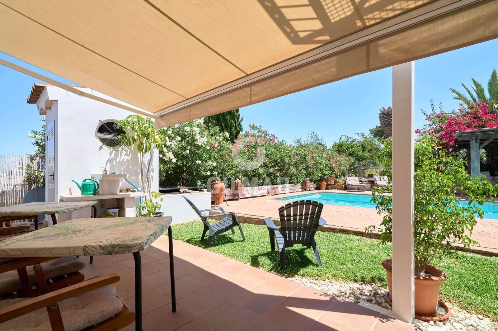 7 bedroom Villa for sale in Chiclana de la Frontera with pool - € 790,000 (Ref: 9997877)