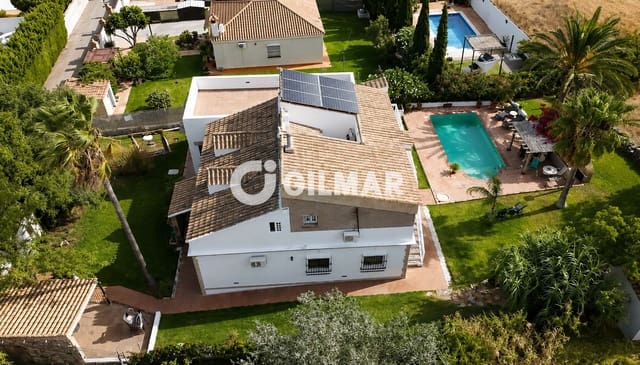 7 soverom Villa til salgs i Chiclana de la Frontera med svømmebasseng garasje - € 715 000 (Ref: 9997877)