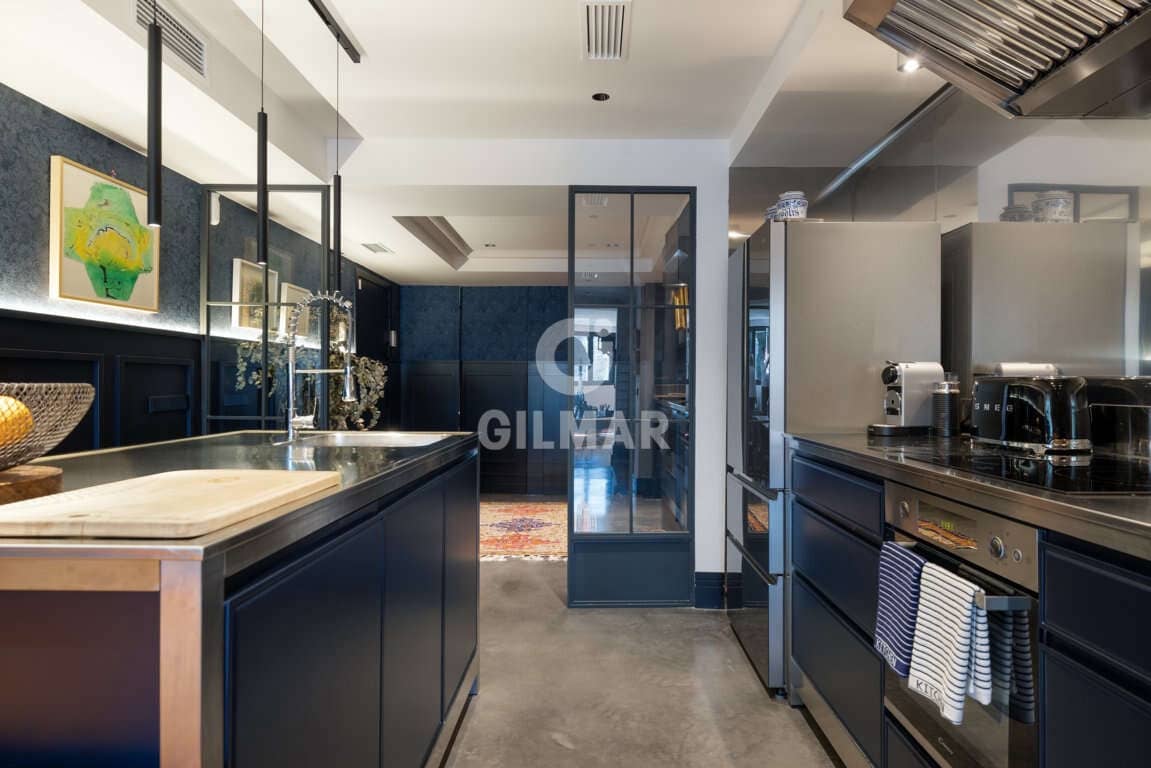 2 sovrum Lägenhet till salu i Cadiz stad - 690 000 € (Ref: 9997879)