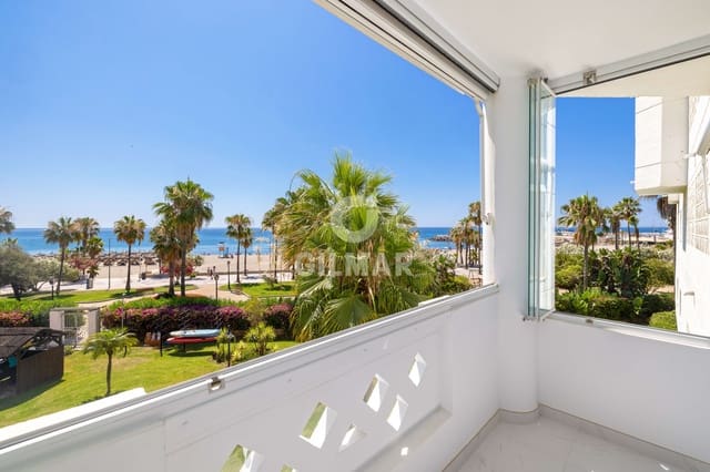 2 soverom Leilighet til salgs i Puerto Banus, Marbella med svømmebasseng garasje - € 1 395 000 (Ref: 9999956)