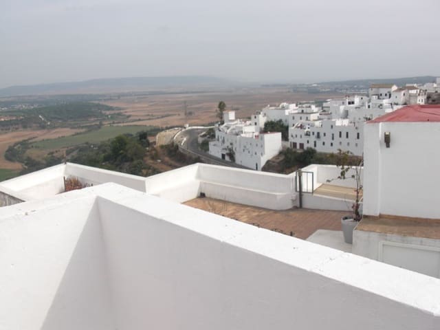 Casa de 4 habitaciones en Vejer de la Frontera en venta - 350.000 € (Ref: 4751908)