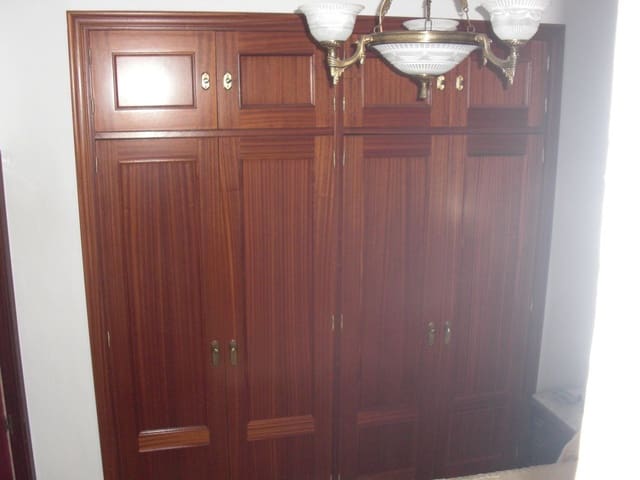 Casa de 4 habitaciones en Vejer de la Frontera en venta - 350.000 € (Ref: 4751908)