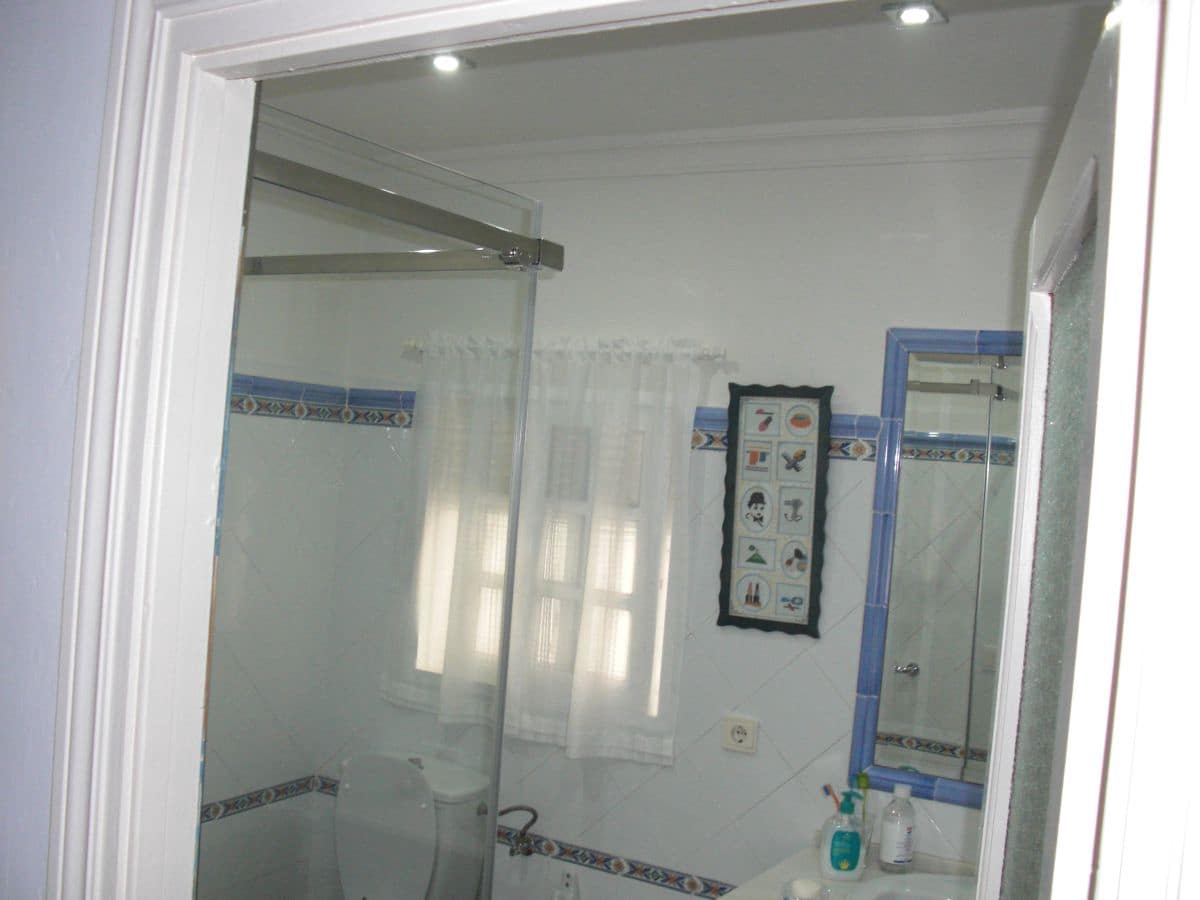 Casa de 2 habitaciones en Vejer de la Frontera en venta - 190.000 € (Ref: 8207576)