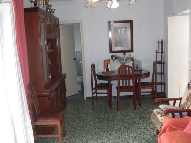 Casa de 3 habitaciones en Vejer de la Frontera en venta - 190.000 € (Ref: 8207580)