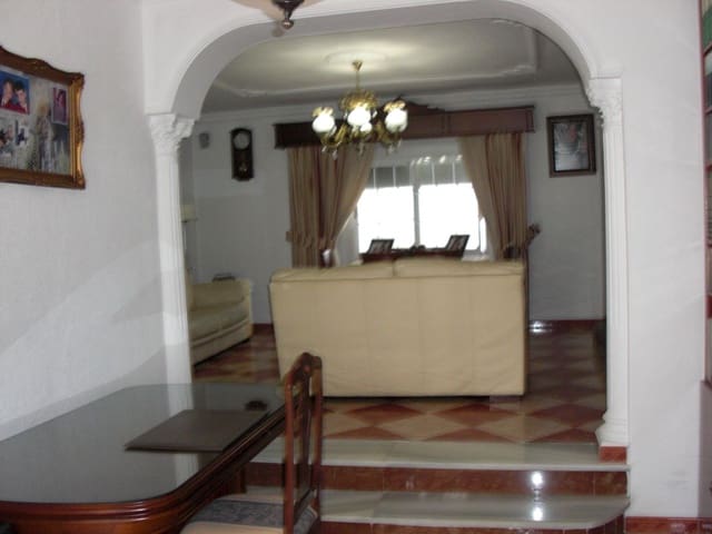 Casa de 3 habitaciones en Vejer de la Frontera en venta - 395.000 € (Ref: 8207591)