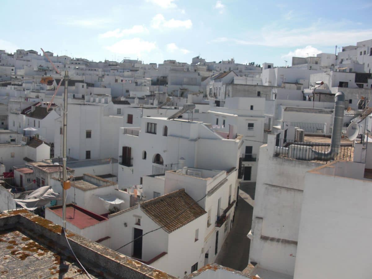 2 slaapkamer Appartement te huur in Vejer de la Frontera - € 400 (Ref: 8207592)
