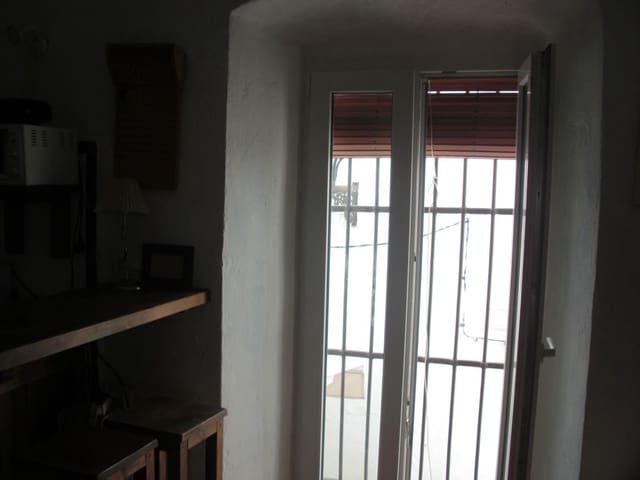 2 soverom Leilighet til leie i Vejer de la Frontera - € 400 (Ref: 8207592)