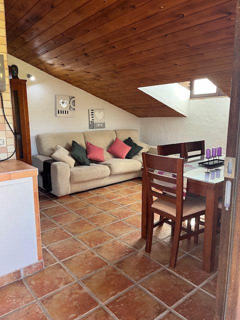 Apartamento de 2 habitaciones en Vejer de la Frontera en alquiler - 600 € (Ref: 8211198)
