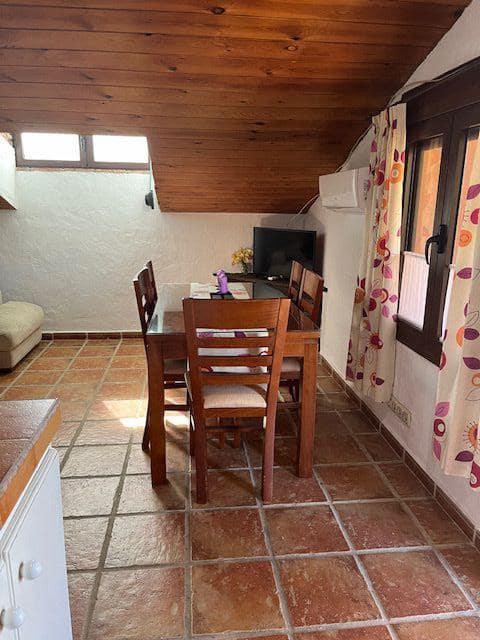 Apartamento de 2 habitaciones en Vejer de la Frontera en alquiler - 600 € (Ref: 8211198)