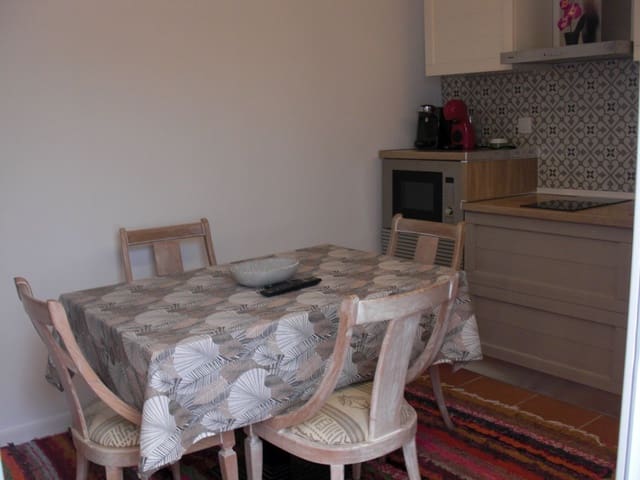 Apartamento de 2 habitaciones en Vejer de la Frontera en venta - 170.000 € (Ref: 9502718)