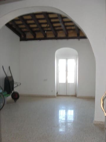 6 bedroom Townhouse for sale in Vejer de la Frontera - € 400,000 (Ref: 9502720)