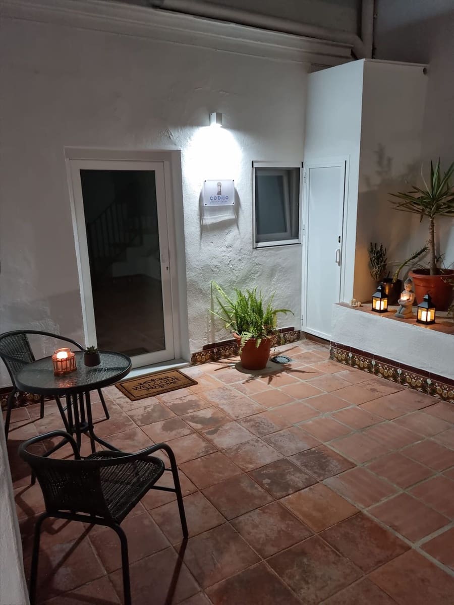 1 bedroom Apartment for sale in Vejer de la Frontera - € 130,000 (Ref: 9502722)