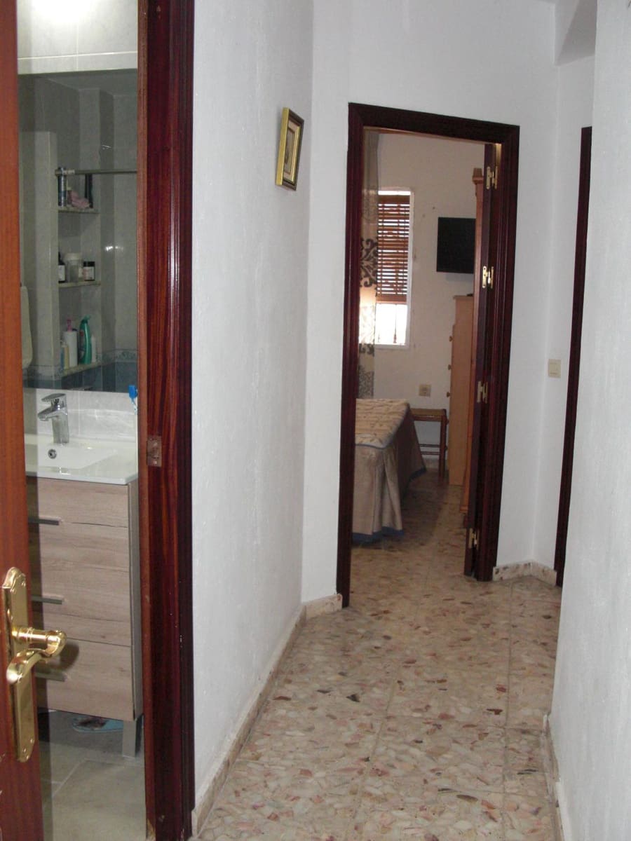 2 bedroom Townhouse for sale in Barbate with garage - € 240,000 (Ref: 9502724)