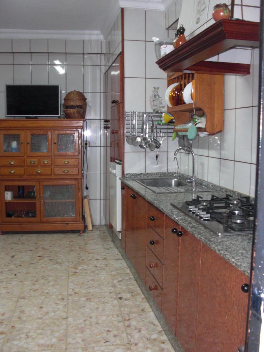 2 bedroom Townhouse for sale in Barbate with garage - € 240,000 (Ref: 9502724)
