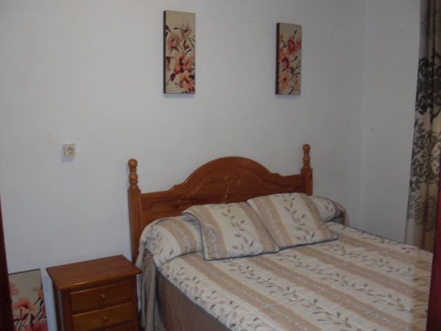 Casa de 2 habitaciones en Barbate en venta con garaje - 240.000 € (Ref: 9502724)