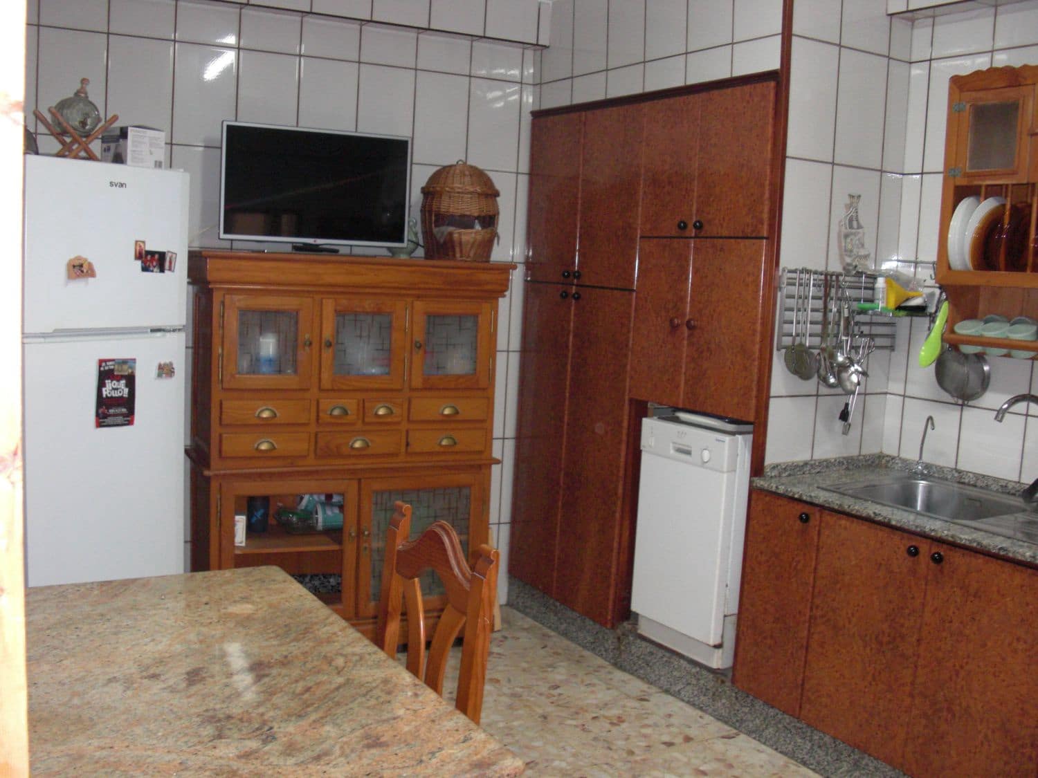2 bedroom Townhouse for sale in Barbate with garage - € 240,000 (Ref: 9502724)