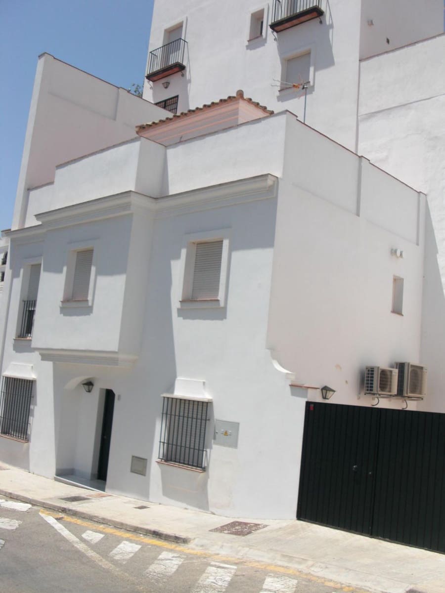 Casa de 3 habitaciones en Vejer de la Frontera en venta con garaje - 290.000 € (Ref: 9502727)