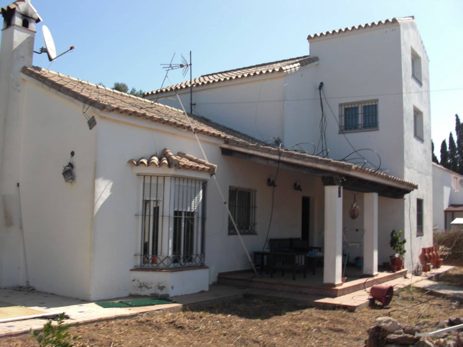 3 bedroom Villa for sale in Zahora with garage - € 800,000 (Ref: 9502728)