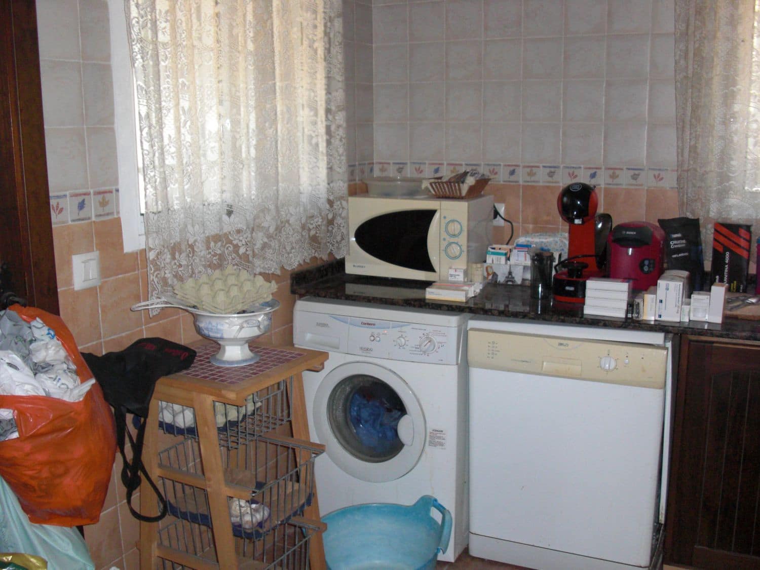 3 bedroom Villa for sale in Zahora with garage - € 800,000 (Ref: 9502728)