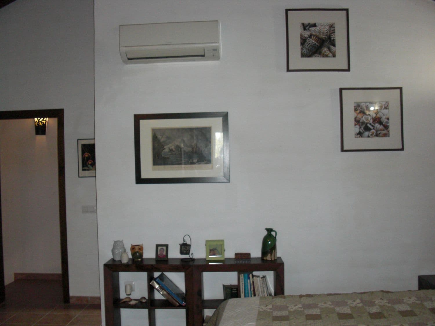 3 bedroom Villa for sale in Zahora with garage - € 800,000 (Ref: 9502728)