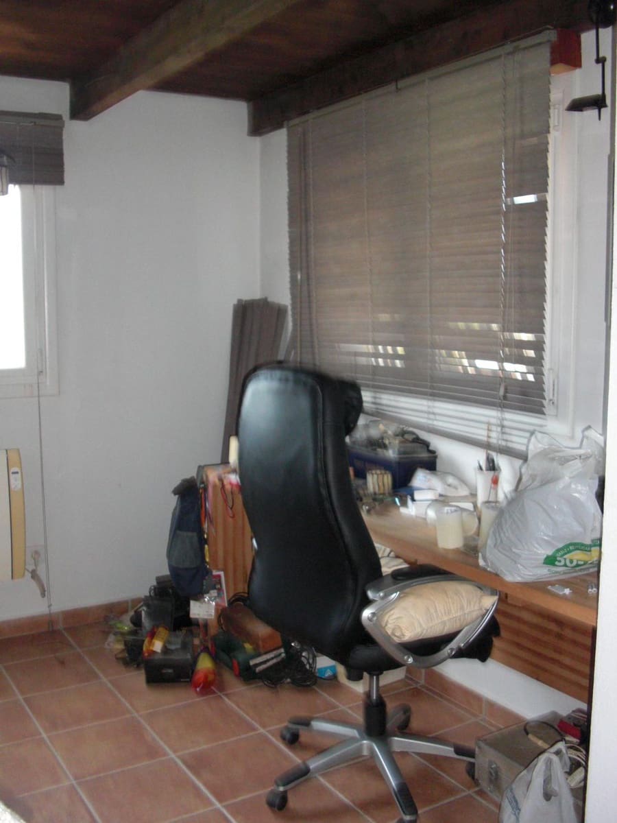 3 bedroom Villa for sale in Zahora with garage - € 800,000 (Ref: 9502728)