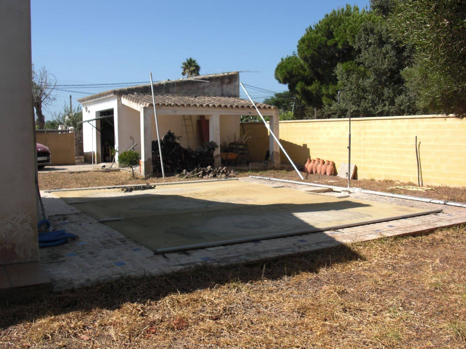 3 bedroom Villa for sale in Zahora with garage - € 800,000 (Ref: 9502728)