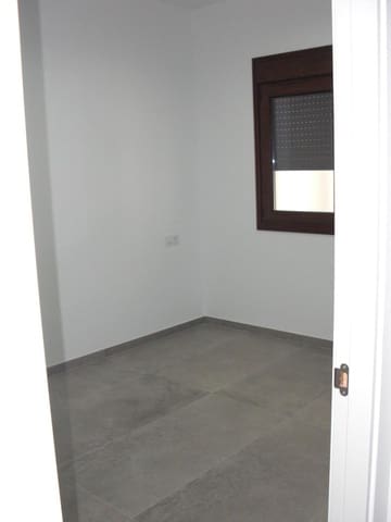 Piso de 2 habitaciones en Vejer de la Frontera en venta - 158.000 € (Ref: 9502729)