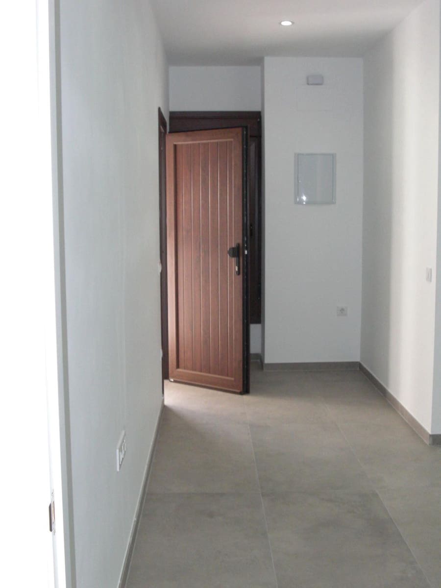 Piso de 2 habitaciones en Vejer de la Frontera en venta - 158.000 € (Ref: 9502729)