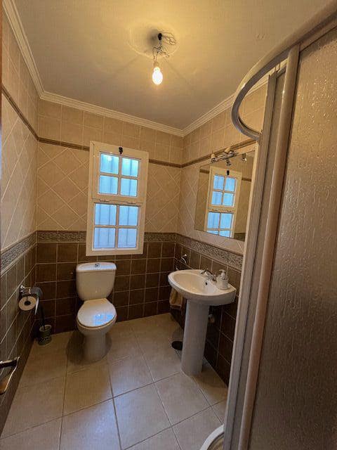 5 bedroom Townhouse for sale in Benalup - € 225,000 (Ref: 9502730)