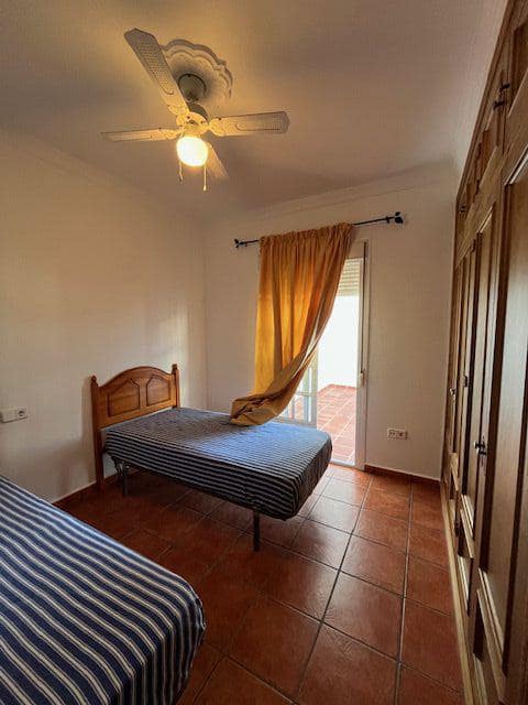 5 bedroom Townhouse for sale in Benalup - € 225,000 (Ref: 9502730)