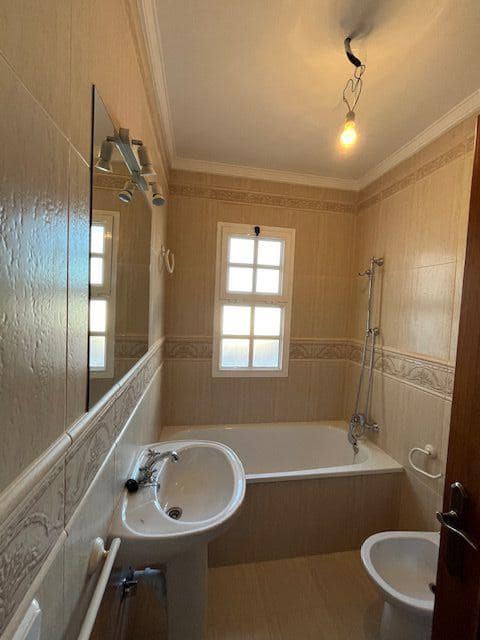 5 bedroom Townhouse for sale in Benalup - € 225,000 (Ref: 9502730)