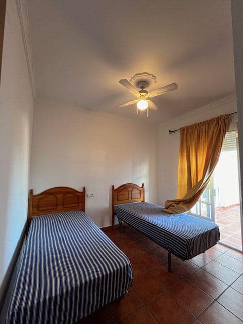 5 bedroom Townhouse for sale in Benalup - € 225,000 (Ref: 9502730)