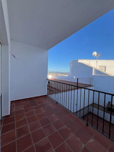 5 bedroom Townhouse for sale in Benalup - € 225,000 (Ref: 9502730)