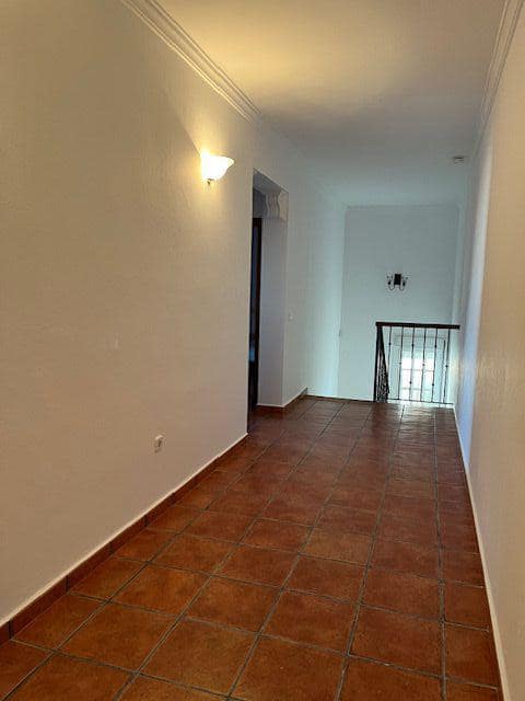 5 bedroom Townhouse for sale in Benalup - € 225,000 (Ref: 9502730)