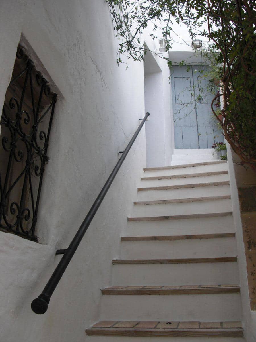 2 bedroom Apartment for sale in Vejer de la Frontera - € 130,000 (Ref: 9502736)